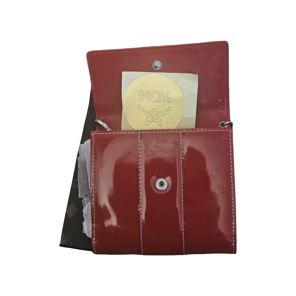 MCM Munchen Red Patent Leather Bifold Wallet with Logo Plaque and Box